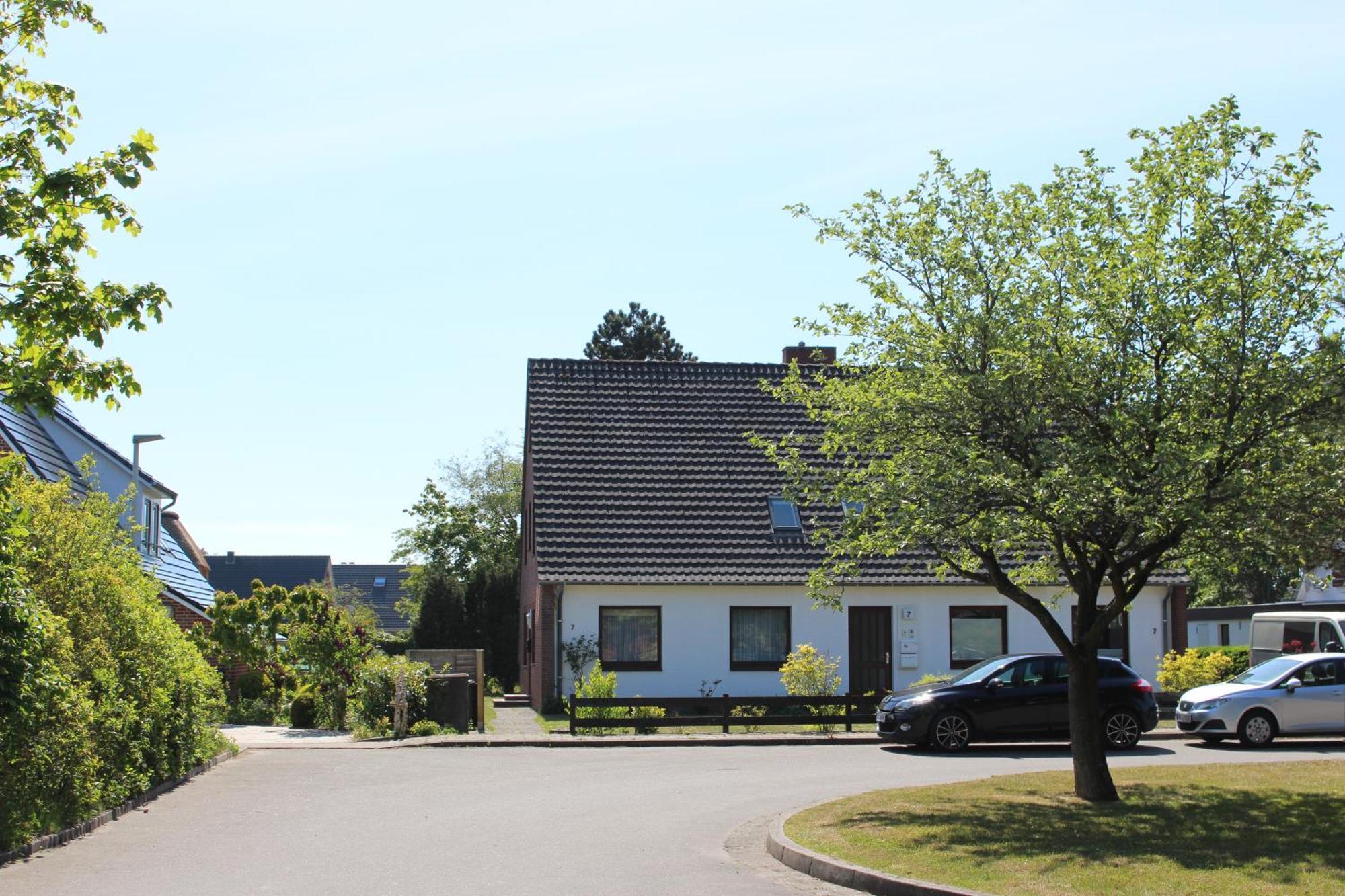 Schmuck Un Fien - Gemuetliches Urlaubszuhause Mit 2 Schlafzimmern Im Wunderschoenen Ortsteil Dorf Fuer Familien- Freunde- Und Paarurlaub Apartment Sankt Peter-Ording Exterior photo